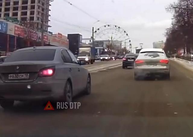 Ford Focus vs BMW E60 Ford Focus vs BMW E60