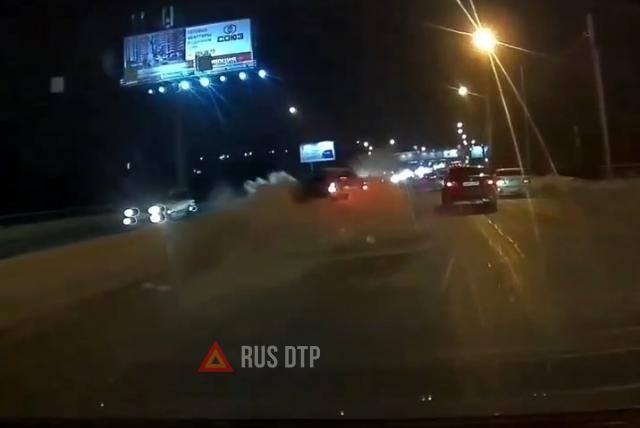ДТП в Новосибирске на улице Большевистской ДТП в Новосибирске на улице Большевистской