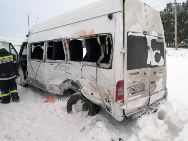 В Башкирии в ДТП с участием автобусов погибли двое детей