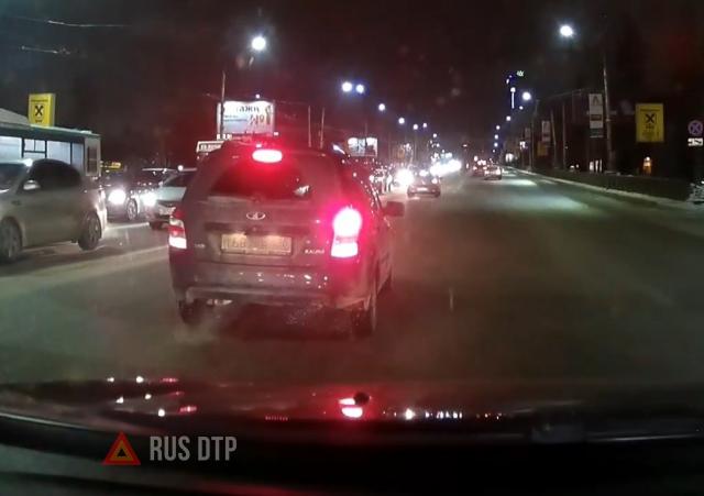 Неприятное ДТП на Московском проспекте в Воронеже Неприятное ДТП на Московском проспекте в Воронеже
