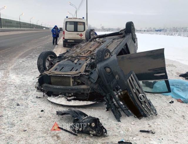 Водитель «Ниссана» погиб в ДТП на трассе М-10