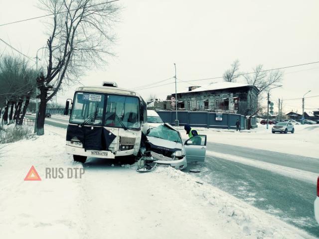В Минусинске в ДТП погиб водитель «Тойоты»