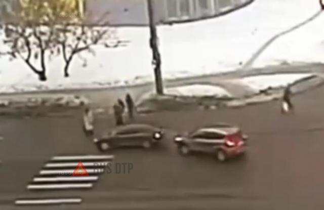 ДТП на улице Терновского в Пензе ДТП на улице Терновского в Пензе