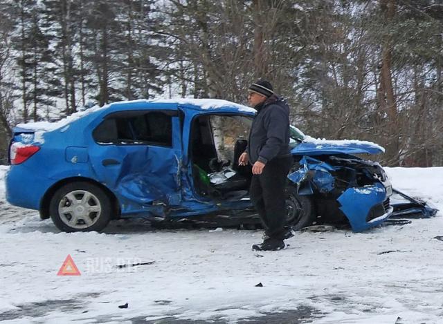 Водитель и пассажирка «Рено» погибли в ДТП под Нижним Новгородом
