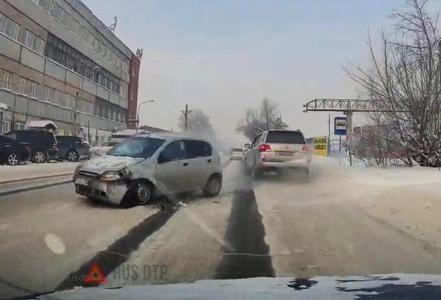 Неудачный обгон в Красноярске Неудачный обгон в Красноярске