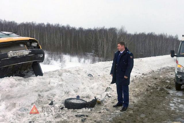 Водитель и пассажир микроавтобуса погибли в ДТП на трассе М-3 «Украина»