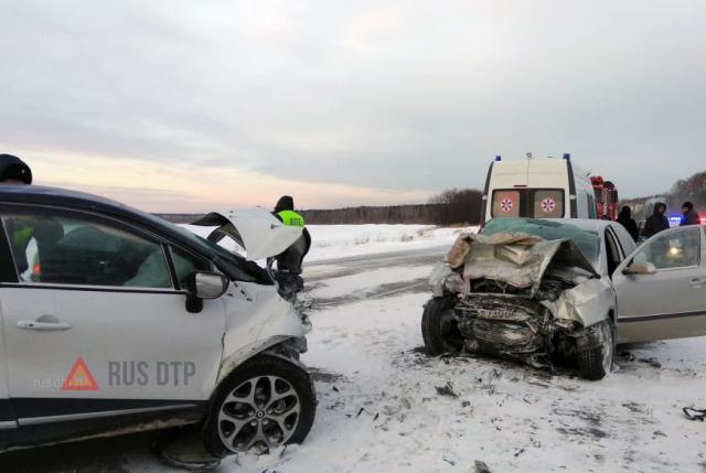 Мужчина и женщина погибли в ДТП на трассе Екатеринбург — Тюмень
