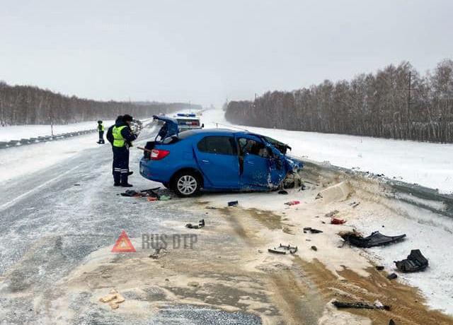 Пассажир «Логана» погиб в ДТП на трассе Уфа — Оренбург