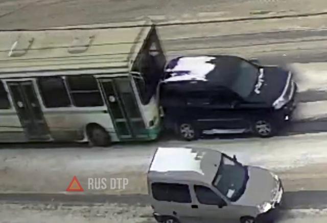 ДТП с автобусом в Рыбинске ДТП с автобусом в Рыбинске