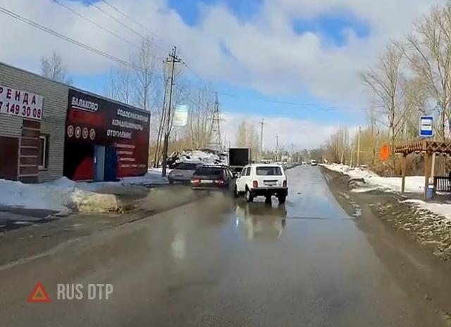 Разминулись в считанных сантиметрах Разминулись в считанных сантиметрах