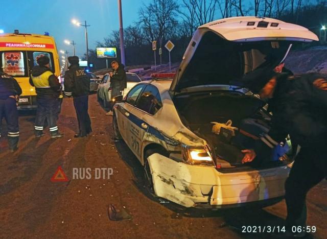 Автомобиль насмерть сбил инспектора ДПС во Владивостоке