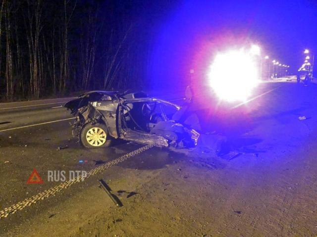 Парень с девушкой погибли в ДТП в Псковской области