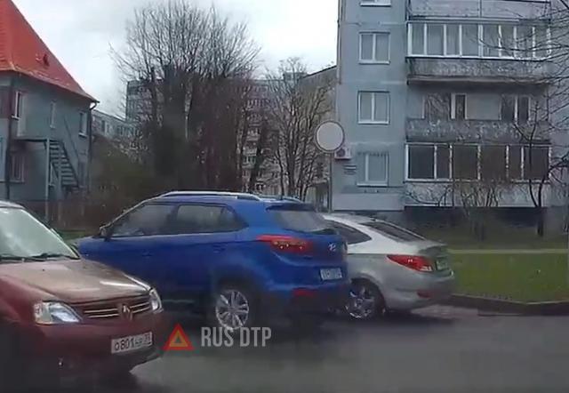 ДТП в Калининграде на улице Нарвской ДТП в Калининграде на улице Нарвской
