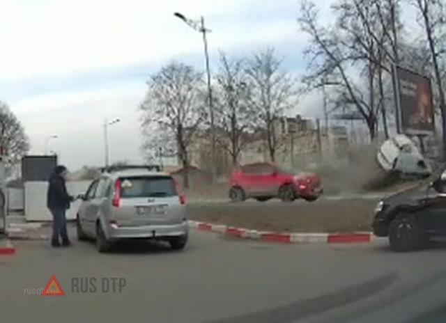 ДТП на Витебском проспекте в Санкт-Петербурге ДТП на Витебском проспекте в Санкт-Петербурге