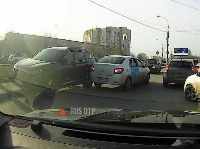 Совершил ДТП и удрал Совершил ДТП и удрал