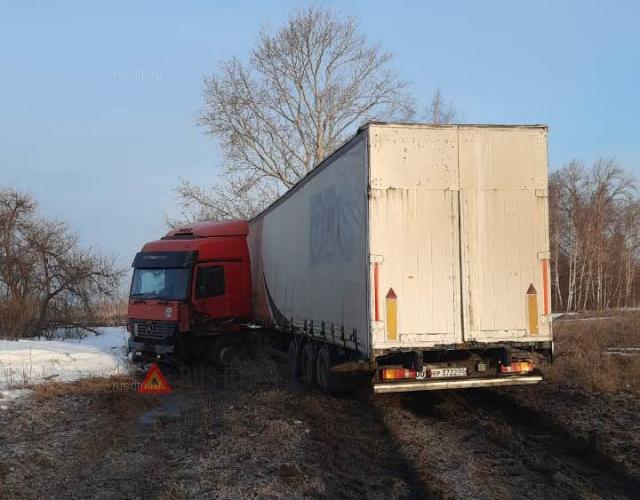 40-летний мужчина погиб в ДТП на трассе Тюмень — Омск