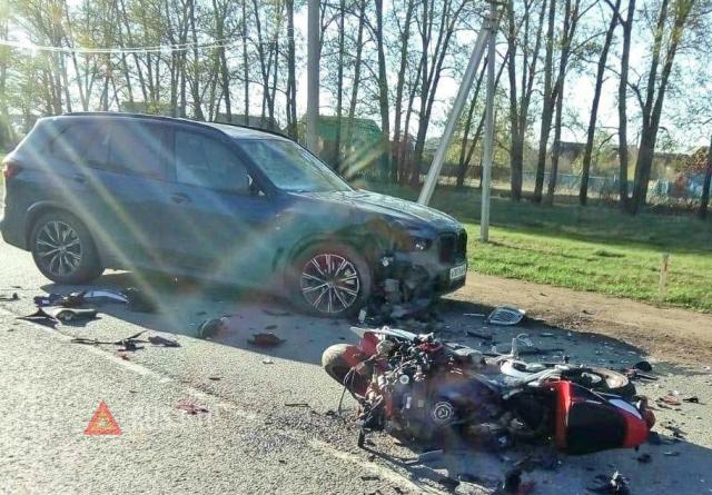 Мотоциклист погиб в ДТП на трассе М-7 в Башкирии