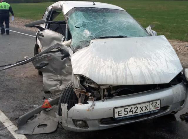 Пассажирка «Калины» погибла в ДТП в Марий Эл