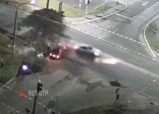 ДТП на одном из перекрестков в Каменском ДТП на одном из перекрестков в Каменском