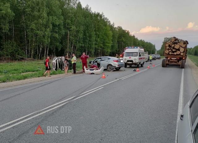 Мужчина и женщина погибли в ДТП в Кировской области