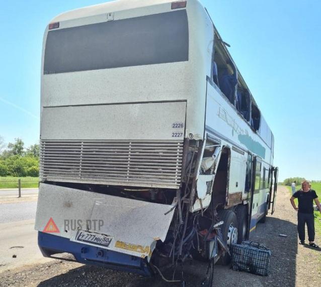 Пассажир автобуса погиб в ДТП на трассе М-4