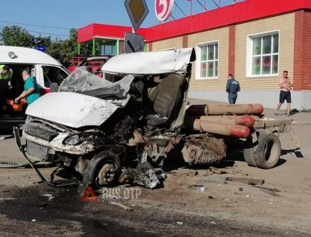 Водитель «маршрутки» погиб в утреннем ДТП в Копейске. ВИДЕО