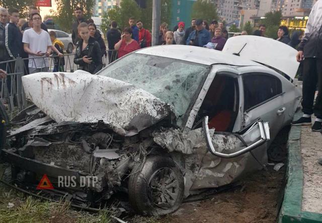 Водитель автомобиля Kia погиб в ДТП в Нижневартовске