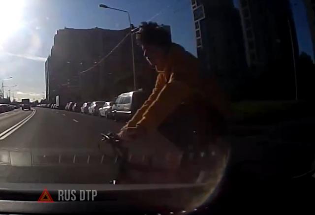 Наезд на велосипедиста в Приморском районе Наезд на велосипедиста в Приморском районе