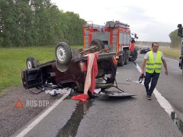 Отлетевшее от фуры колесо убило 6 человек на трассе М-7 в Башкирии