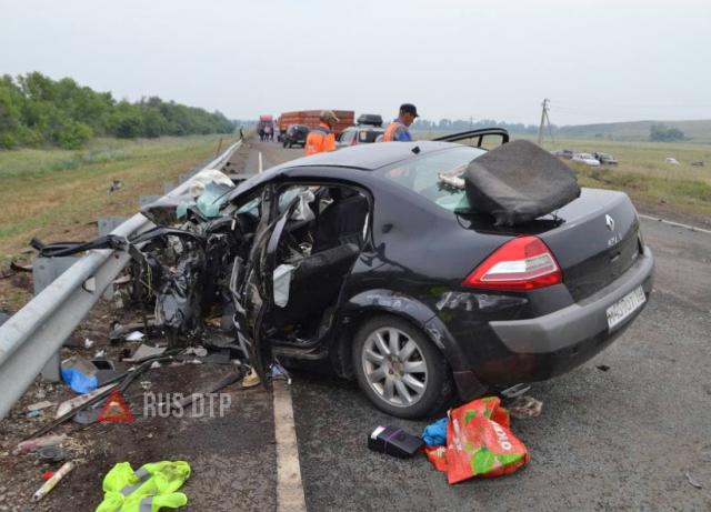 61-летний водитель Renault погиб в ДТП в Башкирии