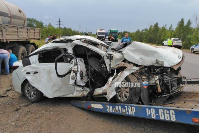 Три человека погибли в ДТП с «Киа Рио» и КАМАЗом под Оренбургом 