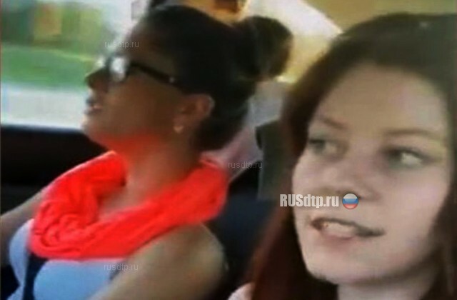 В Чехии две девушки разбились на скорости 180 км/ч во время трансляции в Facebook
