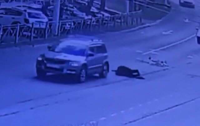 В Калининграде автомобиль переехал велосипедиста