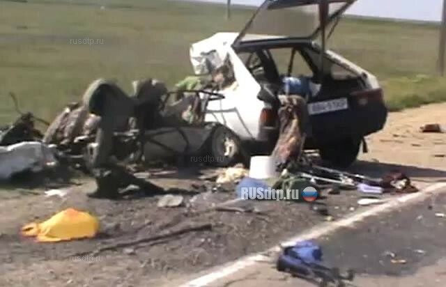 Двое погибли на трассе в Крыму