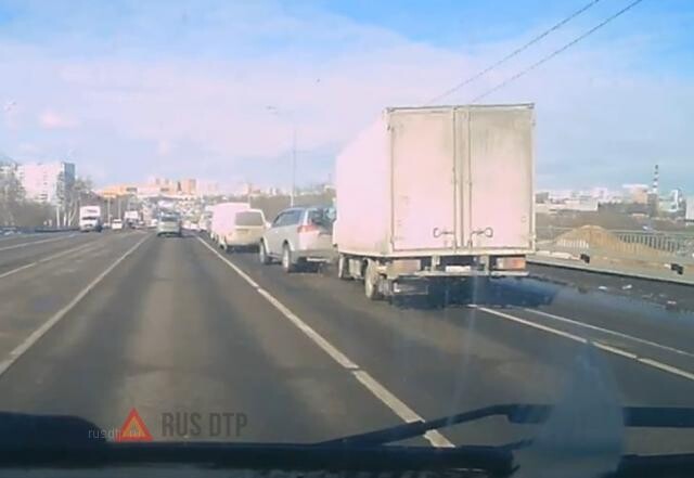 ДТП на улице Подольских Курсантов в Москве