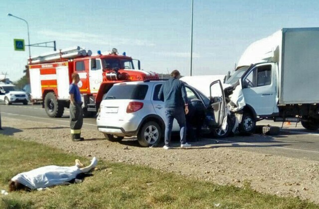 Женщина погибла в ДТП возле станицы Старокорсунской 