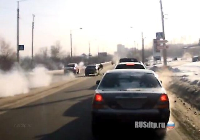 Почему стоял правый ряд 