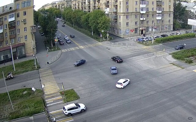 Авария в Магнитогорске: водитель иномарки при повороте налево подрезал «Ладу» 