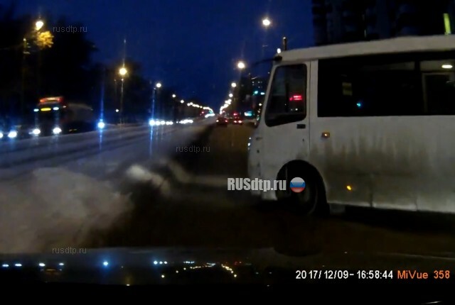 Авария с автобусом на Ново-Вокзальной в Самаре