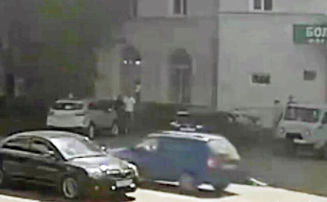 В Арзамасе автомобиль сбил ребенка на самокате