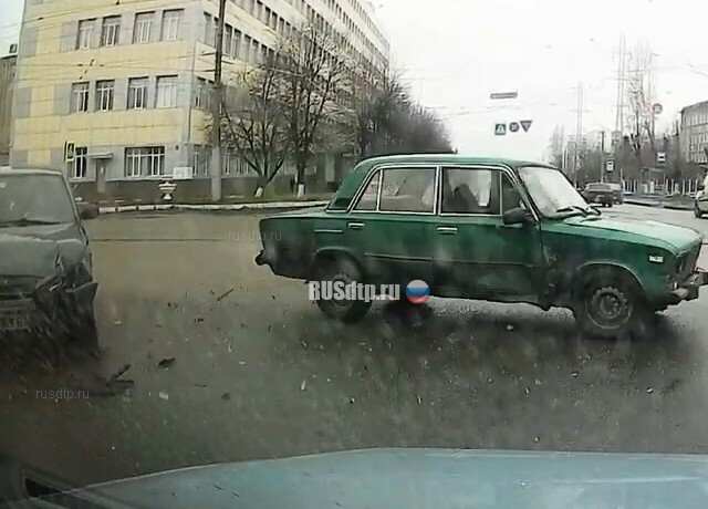 ДТП на Морозова в Харькове