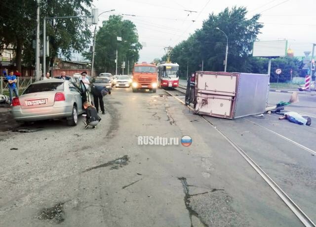 Водитель «Тойоты» погиб в ДТП в Новосибирске 