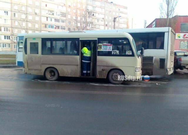 В Уфе из-за потерявшего сознание водителя столкнулись два автобуса. ВИДЕО 