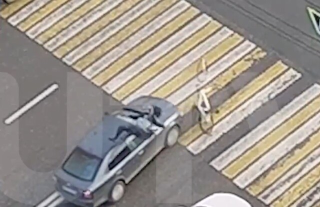 В Уфе велосипедист выехал на встречную и лоб в лоб столкнулся с автомобилем 