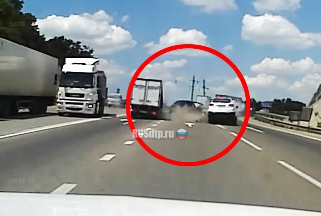Три автомобиля попали в ДТП на перевале Волчьи Ворота под Новороссийском 