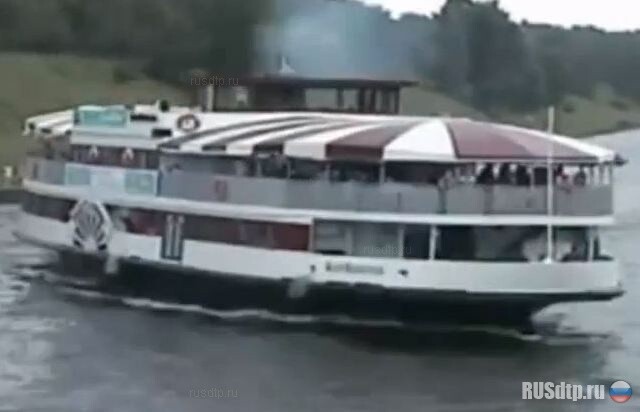 Аннушка развернулась 