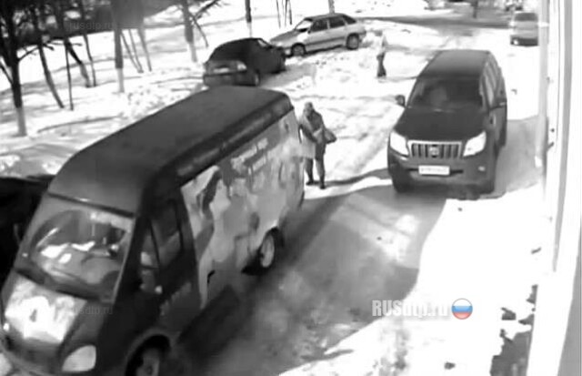 Газель задавила бабушку в Чебоксарах 