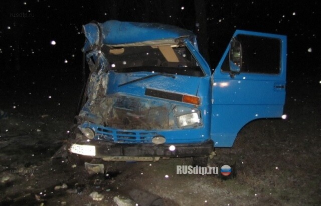 Столкнулись Volkswagen и ПАЗ 