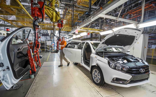 В 2035 году 80% новых автомобилей в России будут отечественными 