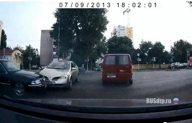 \»Весёлый\» минский перекрёсток 